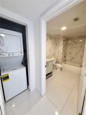 $2,300 | 10950 Northwest 82nd Street, Unit 106, Doral, FL 33178