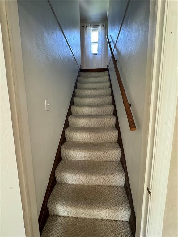 213 Logan Road Bethel Park, PA 15102 - Photo 18 of 47 a view of entryway
