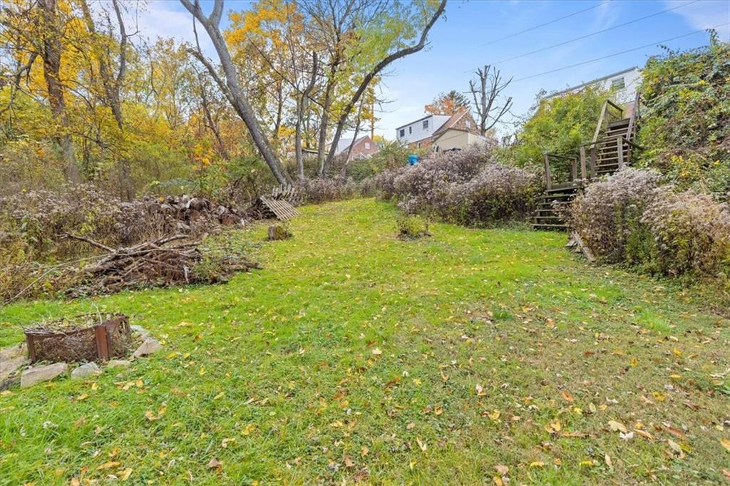213 Logan Road Bethel Park, PA 15102 - Photo 45 of 47 Amazing yard