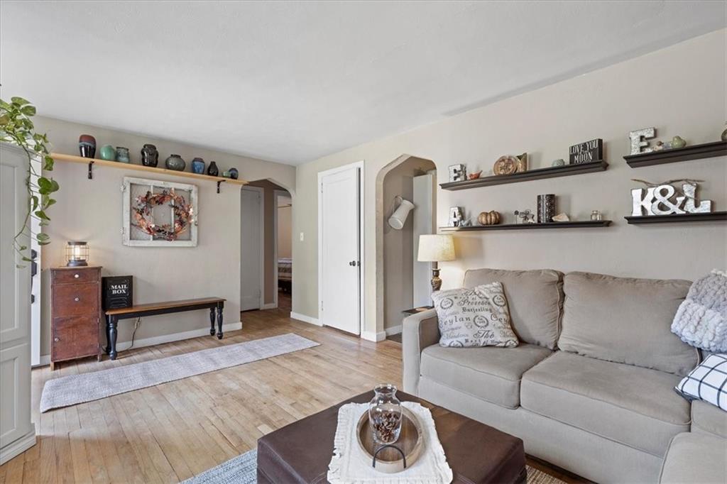 213 Logan Road Bethel Park, PA 15102 - Photo 7 of 47 Charming arched doorways