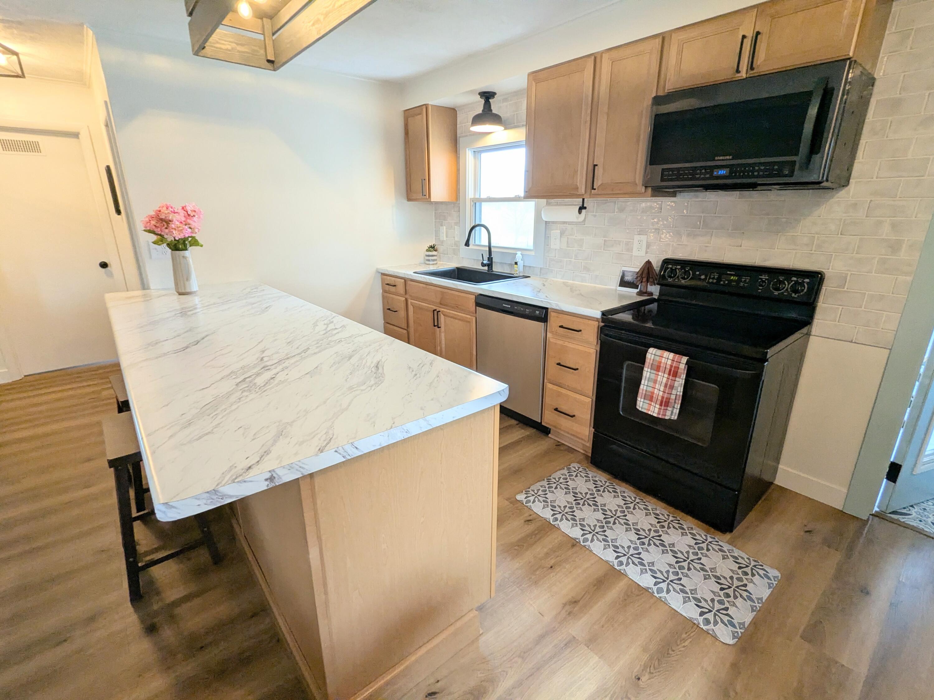 9800 Boyer Road Charlotte, MI 48813 - Photo 3 of 45 1000029375