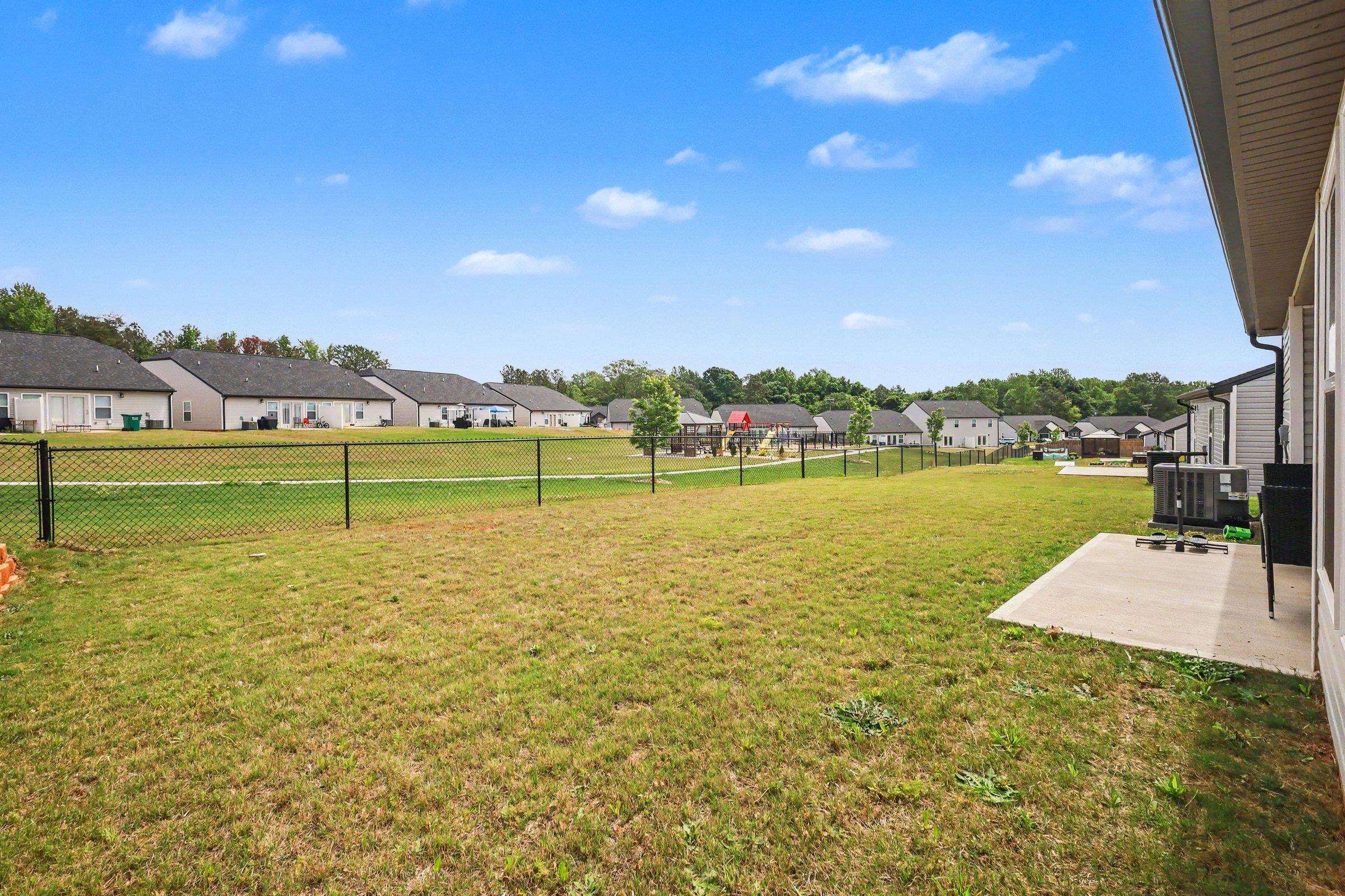 91 Sunrise Road Spartanburg, SC 29302 - Photo 28 of 35