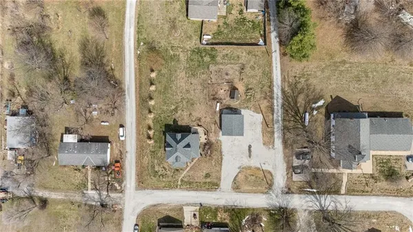 $240,000 | 709 3rd Street, Faucett, MO 64448