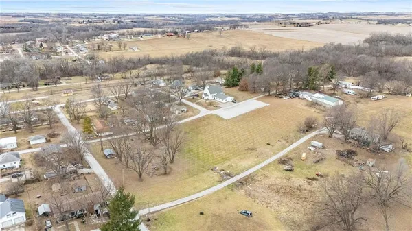 $240,000 | 709 3rd Street, Faucett, MO 64448