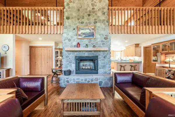 $1,750,000 | 28 EMS W15 Lane, North Webster, IN 46555