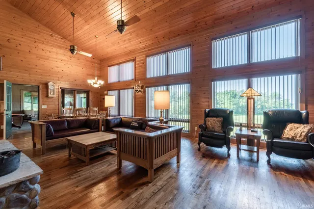 $1,750,000 | 28 EMS W15 Lane, North Webster, IN 46555