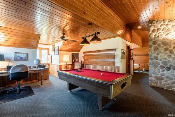 $1,750,000 | 28 EMS W15 Lane, North Webster, IN 46555