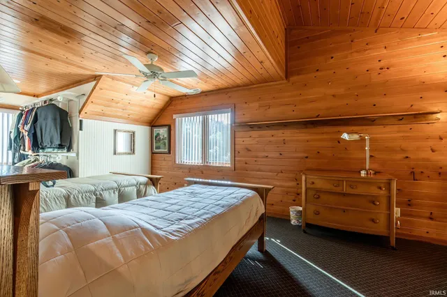 $1,750,000 | 28 EMS W15 Lane, North Webster, IN 46555