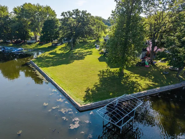 $1,750,000 | 28 EMS W15 Lane, North Webster, IN 46555