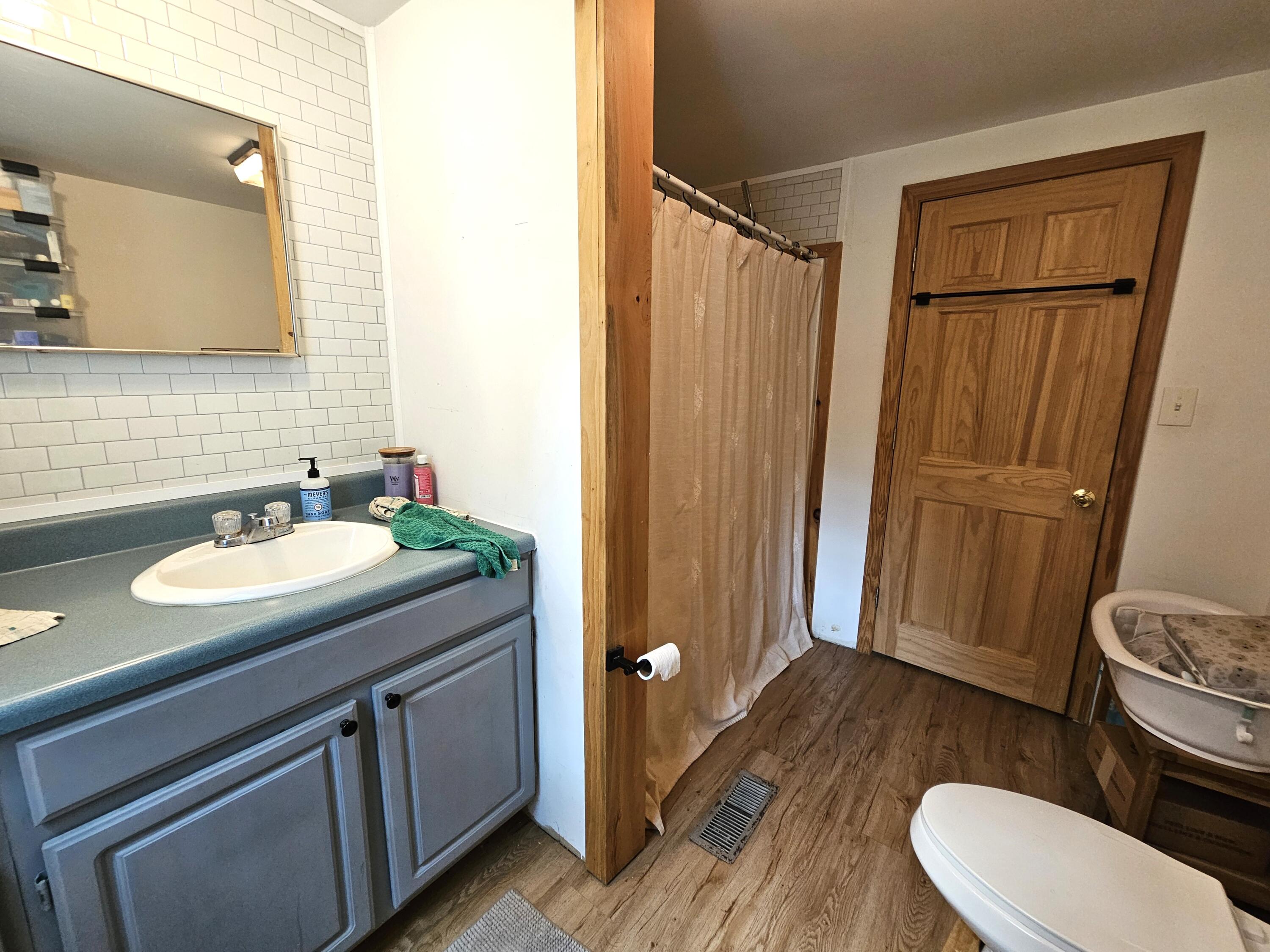 702 Storer Road Bradford, ME 04410 - Photo 18 of 39 18 Neat and Clean