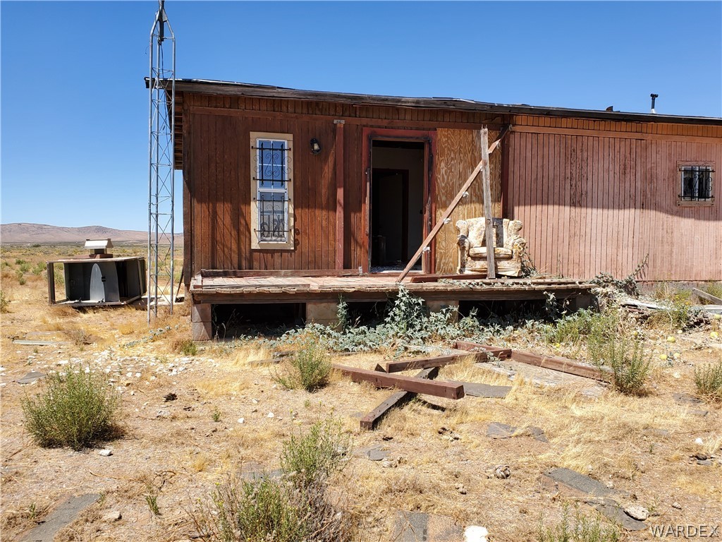 12001 North Carmack Road Golden Valley, AZ 86413 - Photo 3 of 16