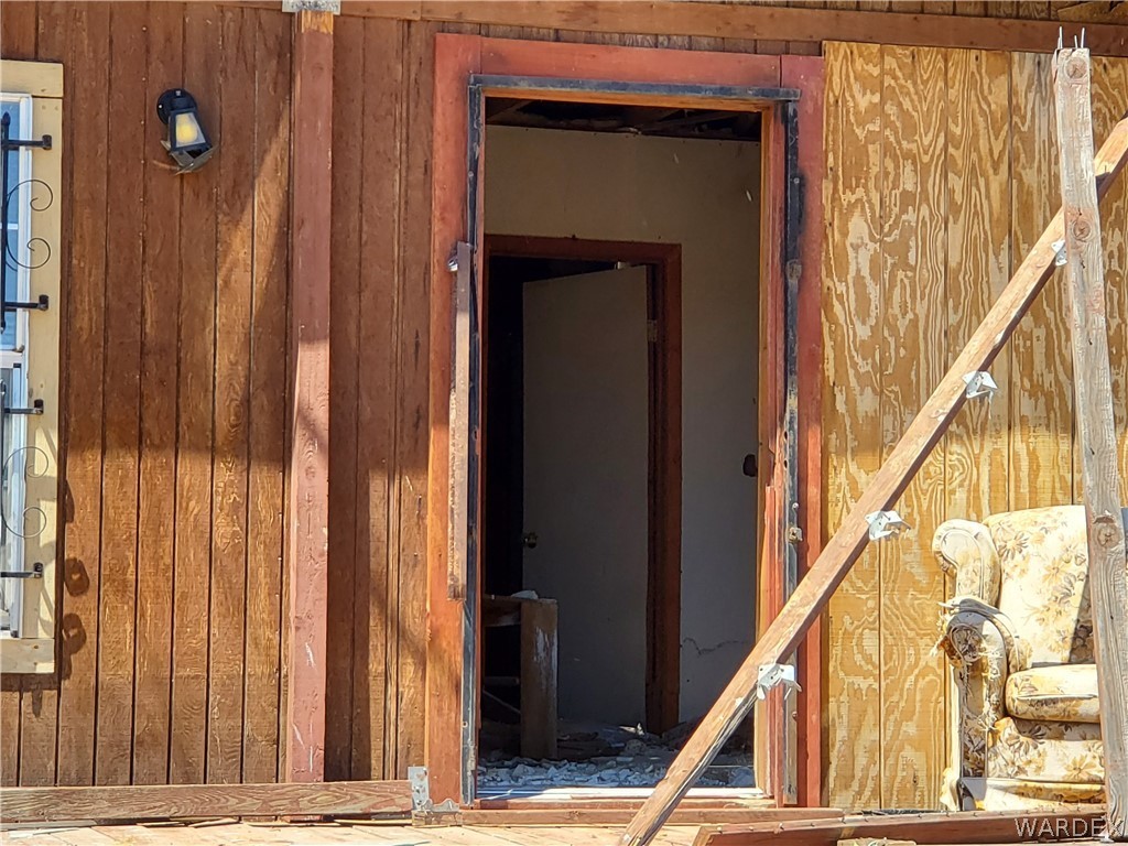 12001 North Carmack Road Golden Valley, AZ 86413 - Photo 5 of 16