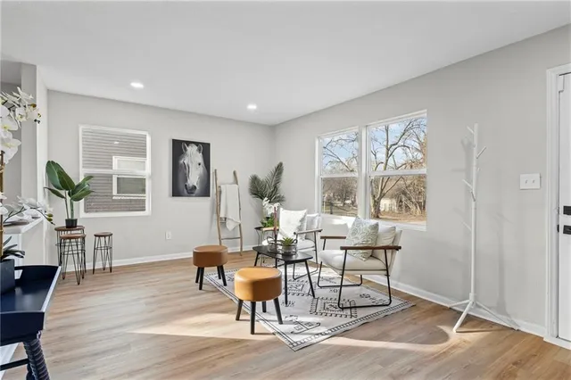 $179,500 | 4917 Locust Avenue, Kansas City, KS 66106