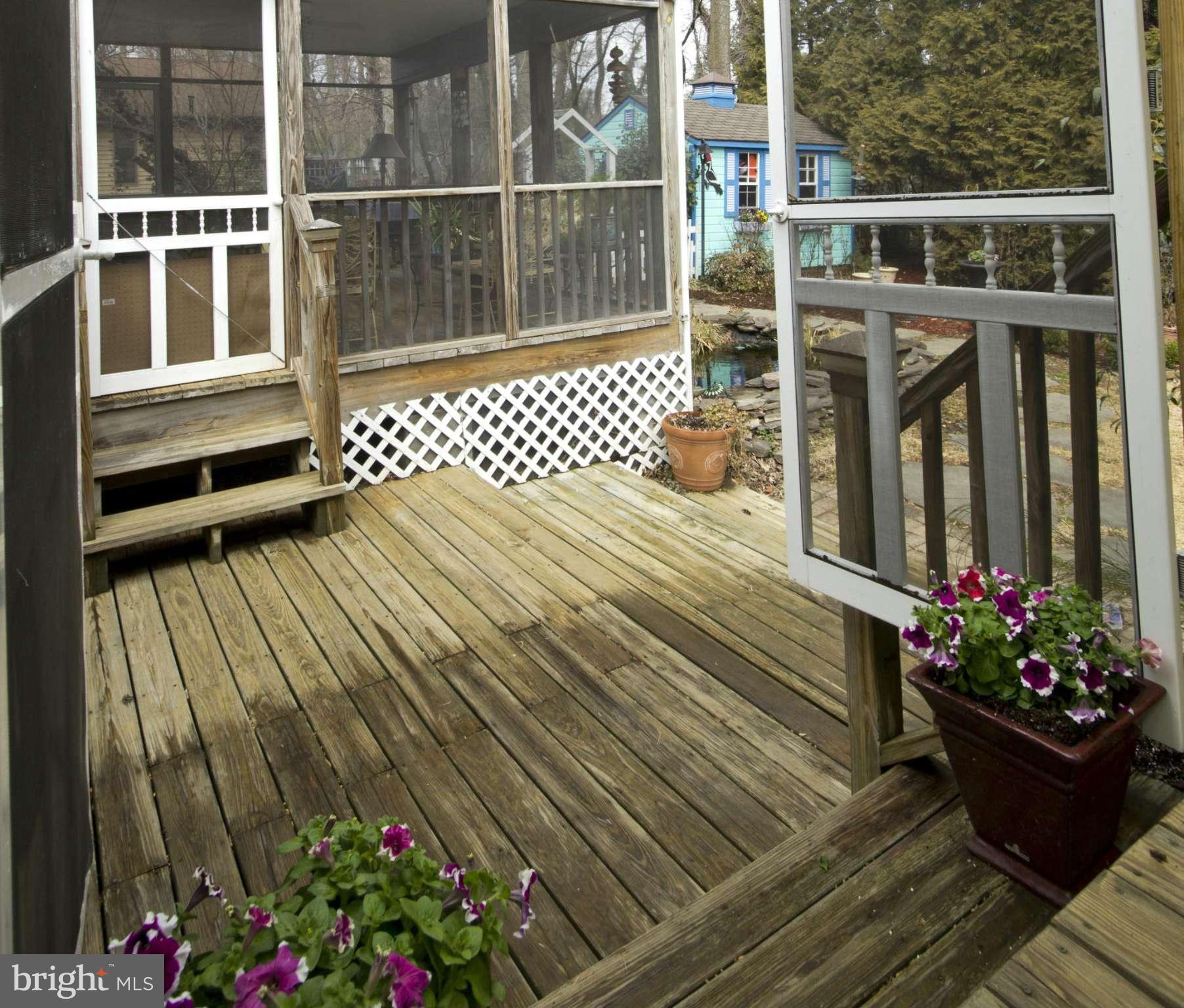 1471 Grandview Road Arnold, MD 21012 - Photo 25 of 30 Deck Between Two Screened Porches