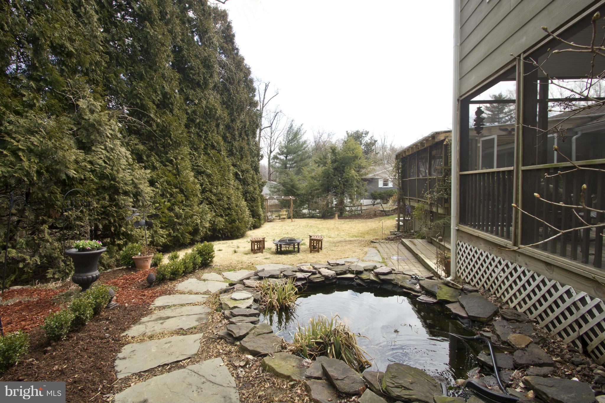 1471 Grandview Road Arnold, MD 21012 - Photo 26 of 30 Private Backyard