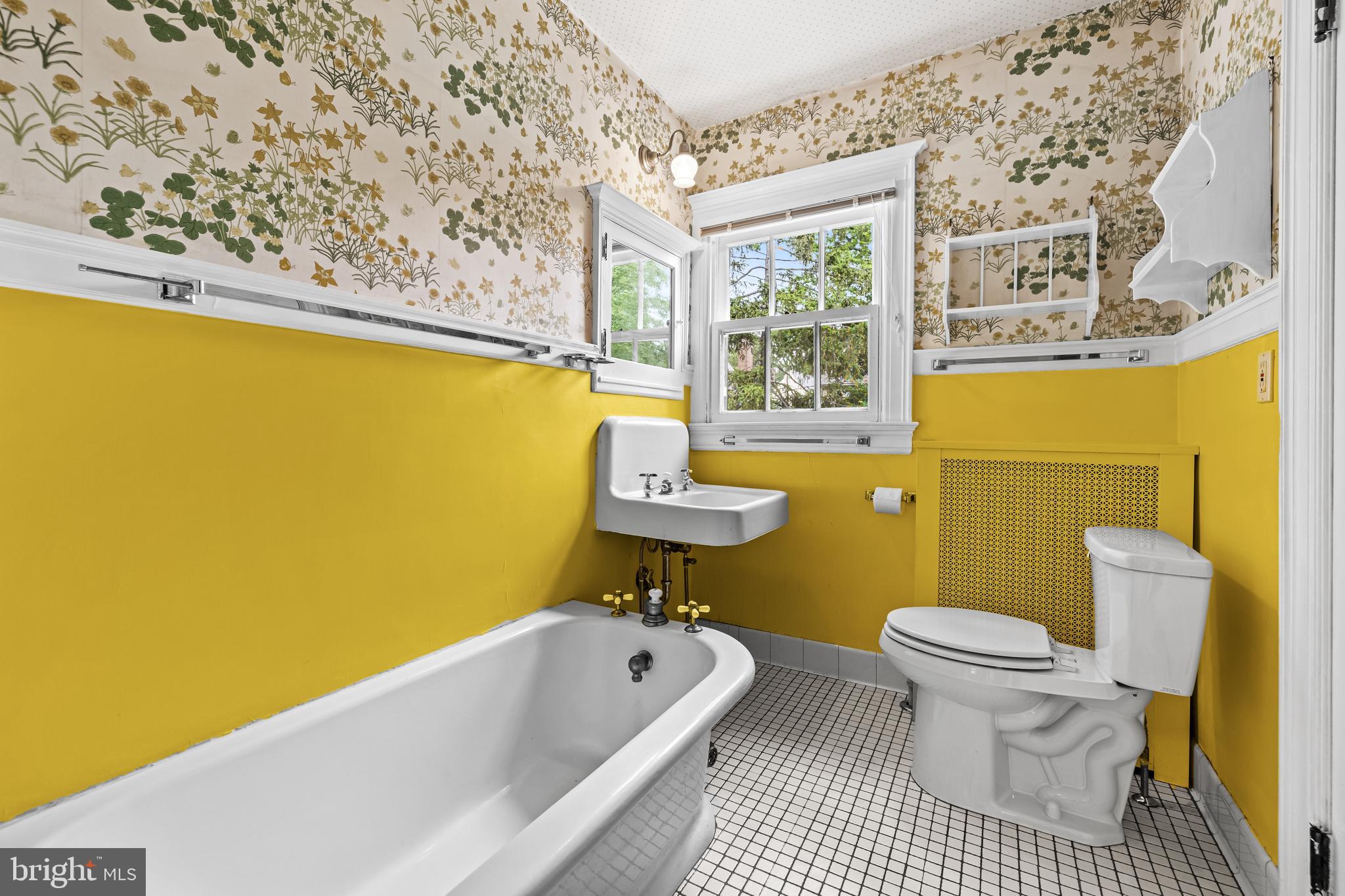 4406 Norwood Road Baltimore, MD 21218 - Photo 44 of 74 Bathroom 2