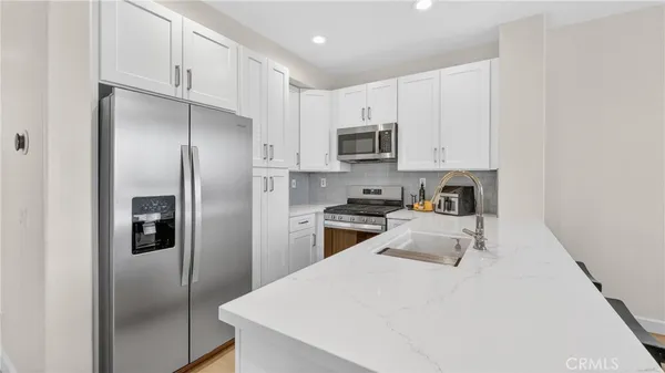 $840,000 | 35 Garrison Loop, Ladera Ranch, CA 92694