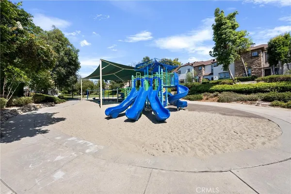 $840,000 | 35 Garrison Loop, Ladera Ranch, CA 92694