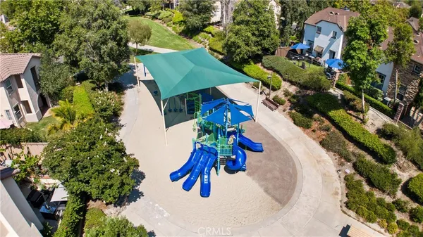 $840,000 | 35 Garrison Loop, Ladera Ranch, CA 92694