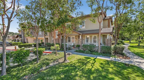$840,000 | 35 Garrison Loop, Ladera Ranch, CA 92694