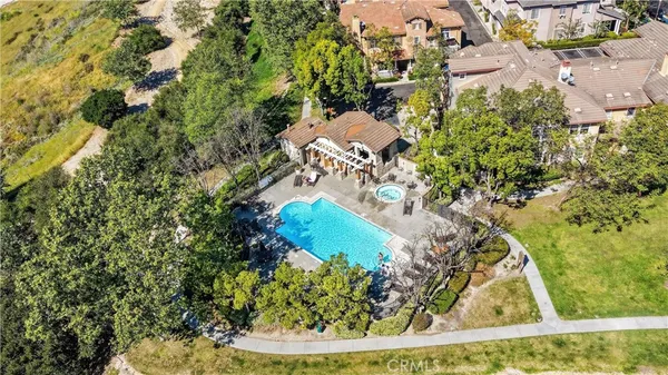 $840,000 | 35 Garrison Loop, Ladera Ranch, CA 92694