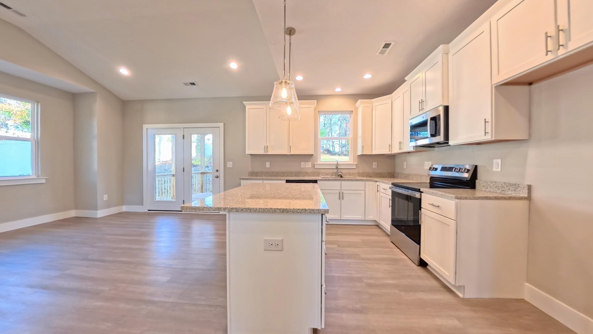 242 Red Hawk Drive Campobello, SC 29322 - Photo 11 of 36