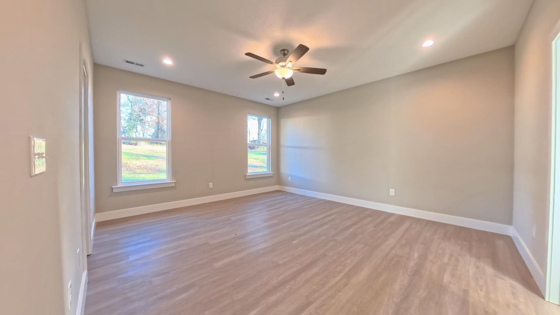 242 Red Hawk Drive Campobello, SC 29322 - Photo 16 of 36