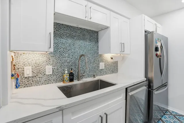 $6,900 | 1730 Avenida Del Mundo, Unit 502, Coronado, CA 92118