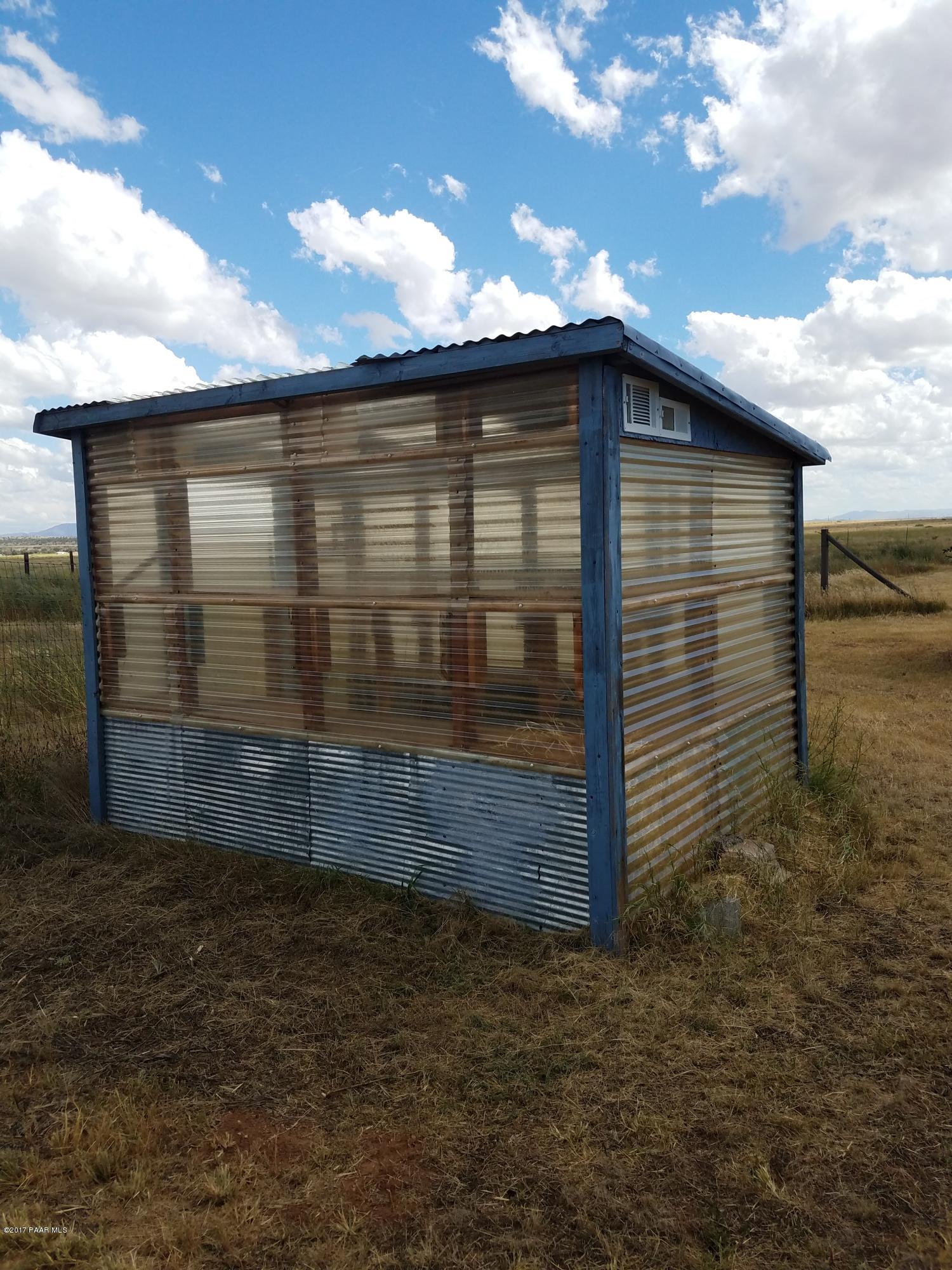 24745 North Patricia Road Paulden, AZ 86334 - Photo 11 of 14 green house- Scott