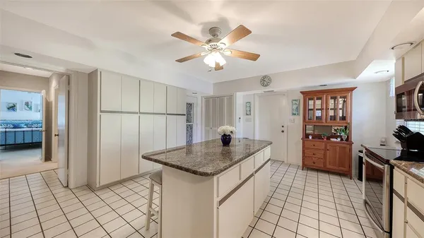 $673,000 | 844 Magellan Drive, Sarasota, FL 34243