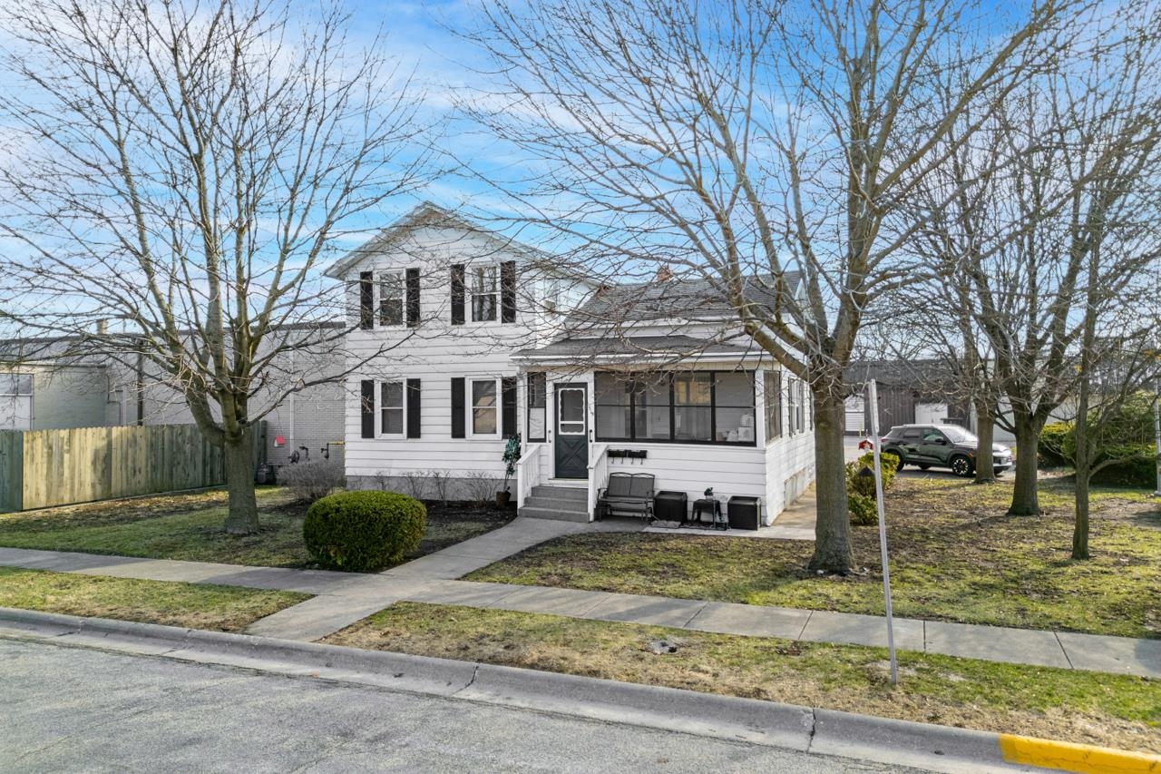 515 North 6th Street Rochelle, IL 61068 - Photo 2 of 54
