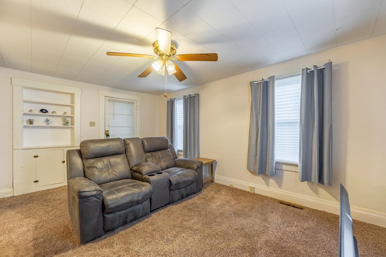 515 North 6th Street Rochelle, IL 61068 - Photo 21 of 54