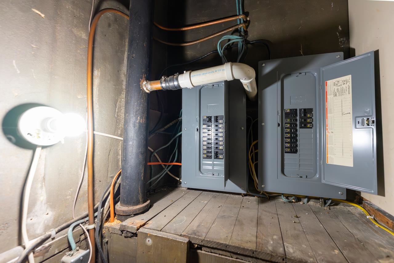 515 North 6th Street Rochelle, IL 61068 - Photo 34 of 54