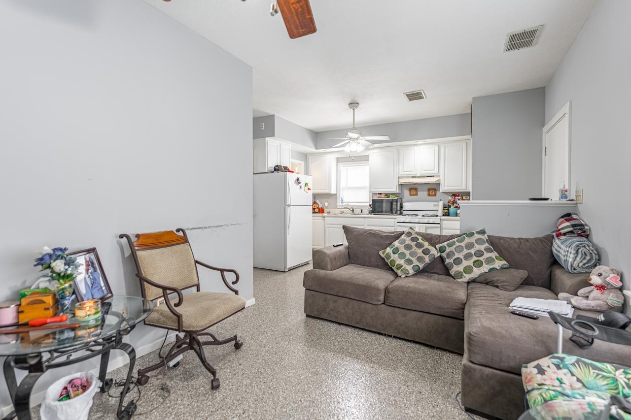 515 North 6th Street Rochelle, IL 61068 - Photo 39 of 54