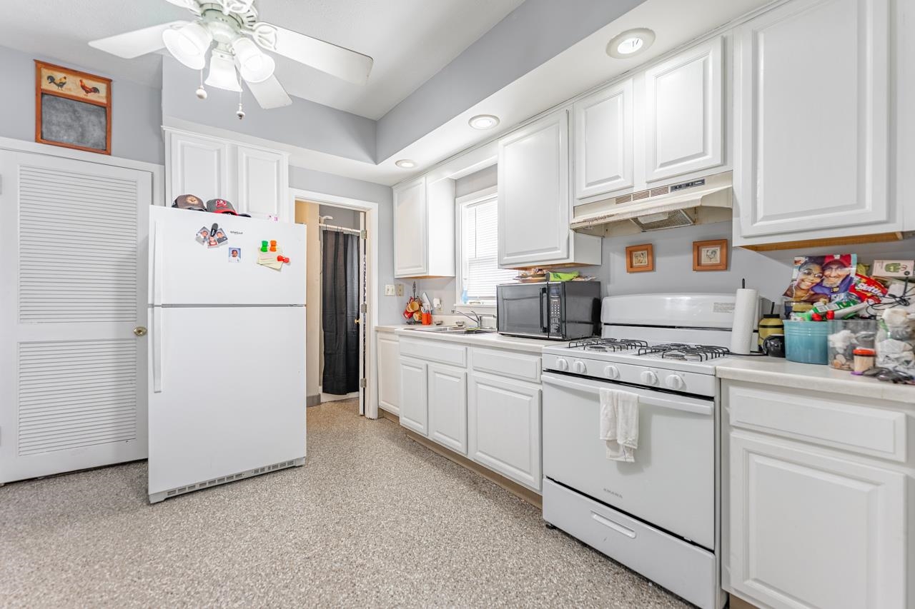 515 North 6th Street Rochelle, IL 61068 - Photo 41 of 54