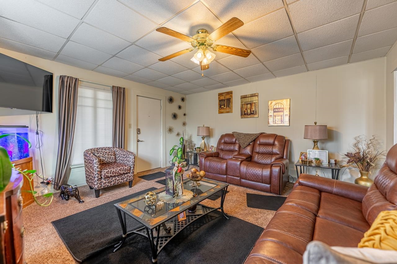 515 North 6th Street Rochelle, IL 61068 - Photo 7 of 54