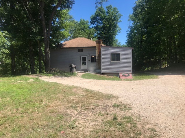 1520 North Haze Road Beulah, MI 49617 - Photo 2 of 46 1849436-1.JPG