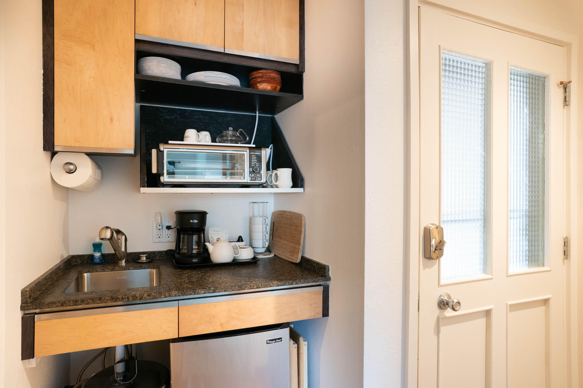 2248 Bonne Vie Condo Road Sun Valley, ID 83353 - Photo 13 of 22 Efficiency Kitchen in rear side