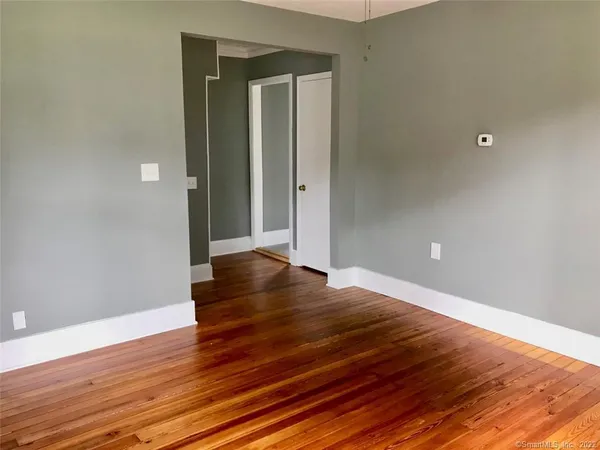 $1,700 | 15 Crofut Place, Unit 1, Danbury, CT 06810