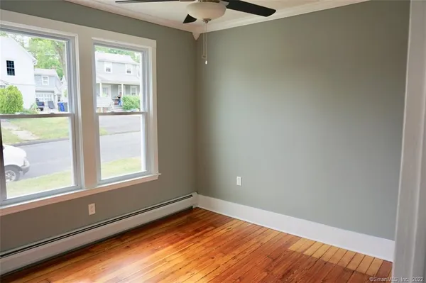 $1,700 | 15 Crofut Place, Unit 1, Danbury, CT 06810
