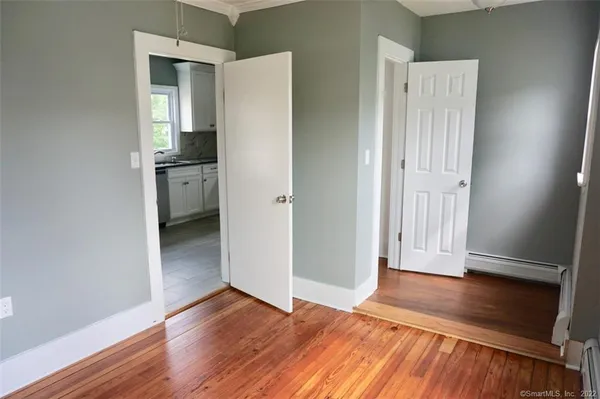 $1,700 | 15 Crofut Place, Unit 1, Danbury, CT 06810