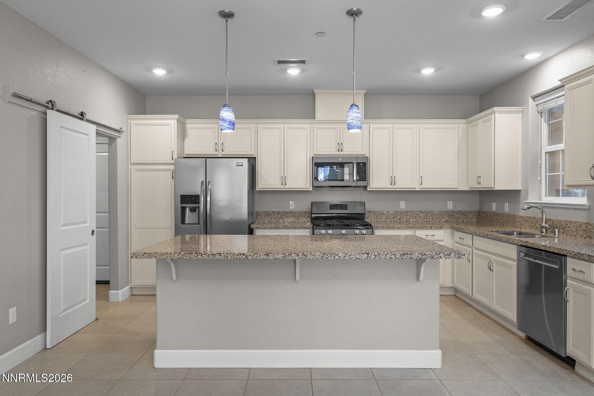 2032 Wind Ranch Road, Unit B Reno, NV 89521 - Photo 15 of 39 15-web-or-mls-_DSC1668