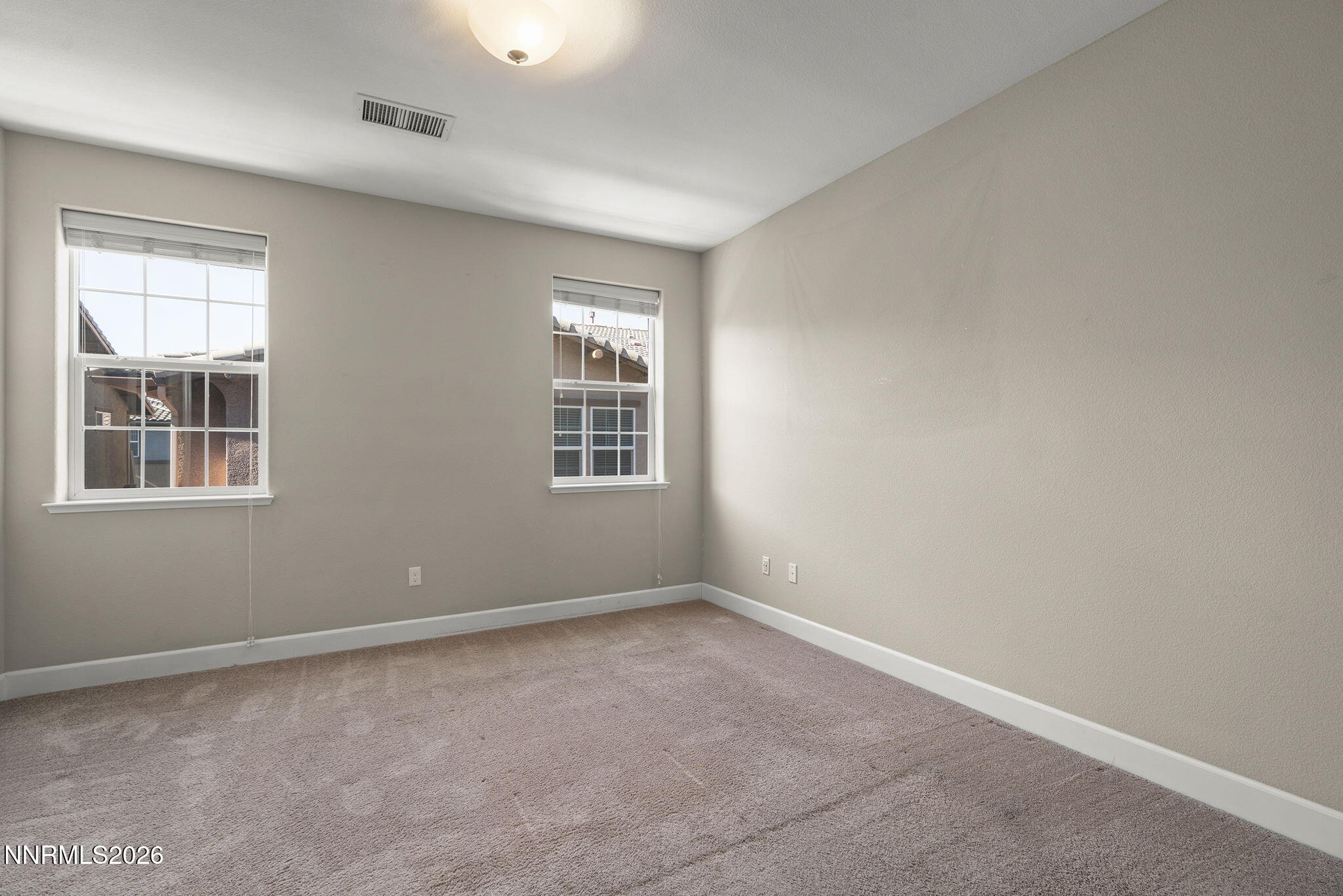 2032 Wind Ranch Road, Unit B Reno, NV 89521 - Photo 22 of 39 22-web-or-mls-_DSC1696