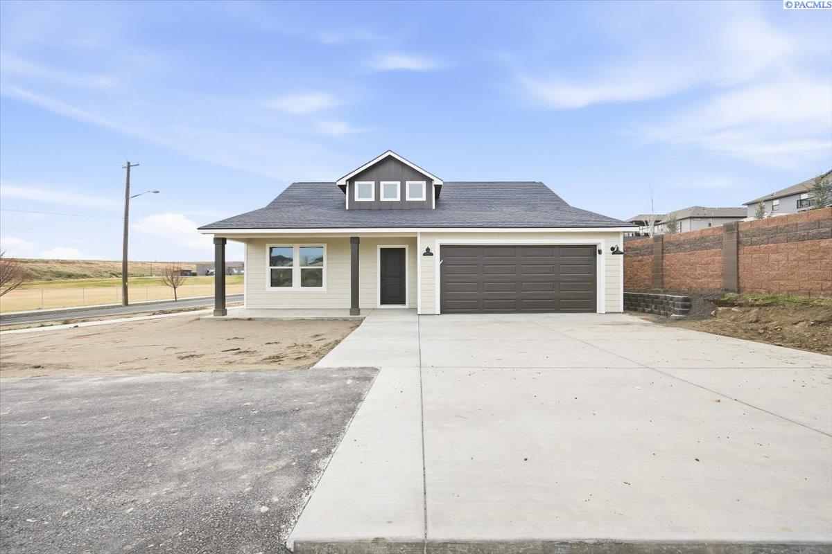 1630 South Clodfelter Road Kennewick, WA 99338 - Photo 6 of 32 Gallery Image 6