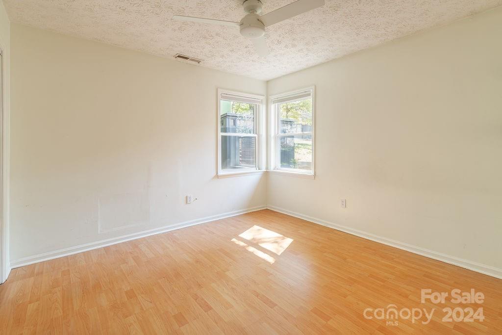 32 Winthrop Road Asheville, NC 28806 - Photo 17 of 29 Gallery Image 17
