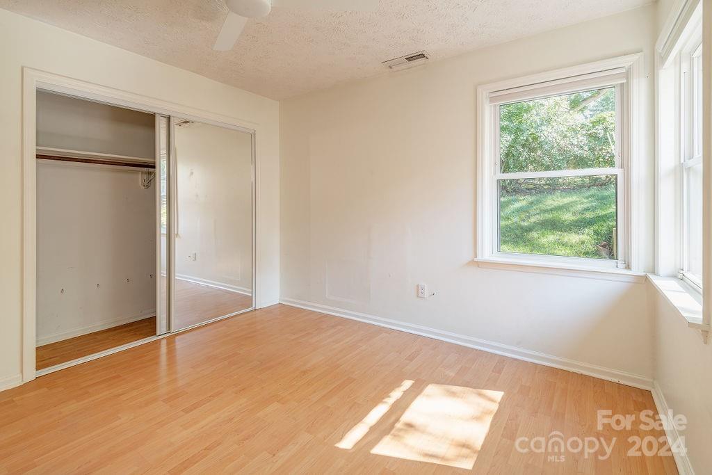 32 Winthrop Road Asheville, NC 28806 - Photo 18 of 29 Gallery Image 18