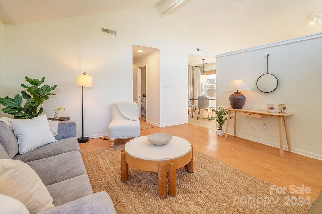 32 Winthrop Road Asheville, NC 28806 - Photo 6 of 29 Gallery Image 6