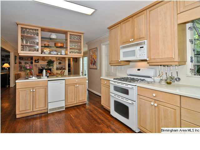 3507 Pine Ridge Road Birmingham, AL 35213 - Photo 13 of 32
