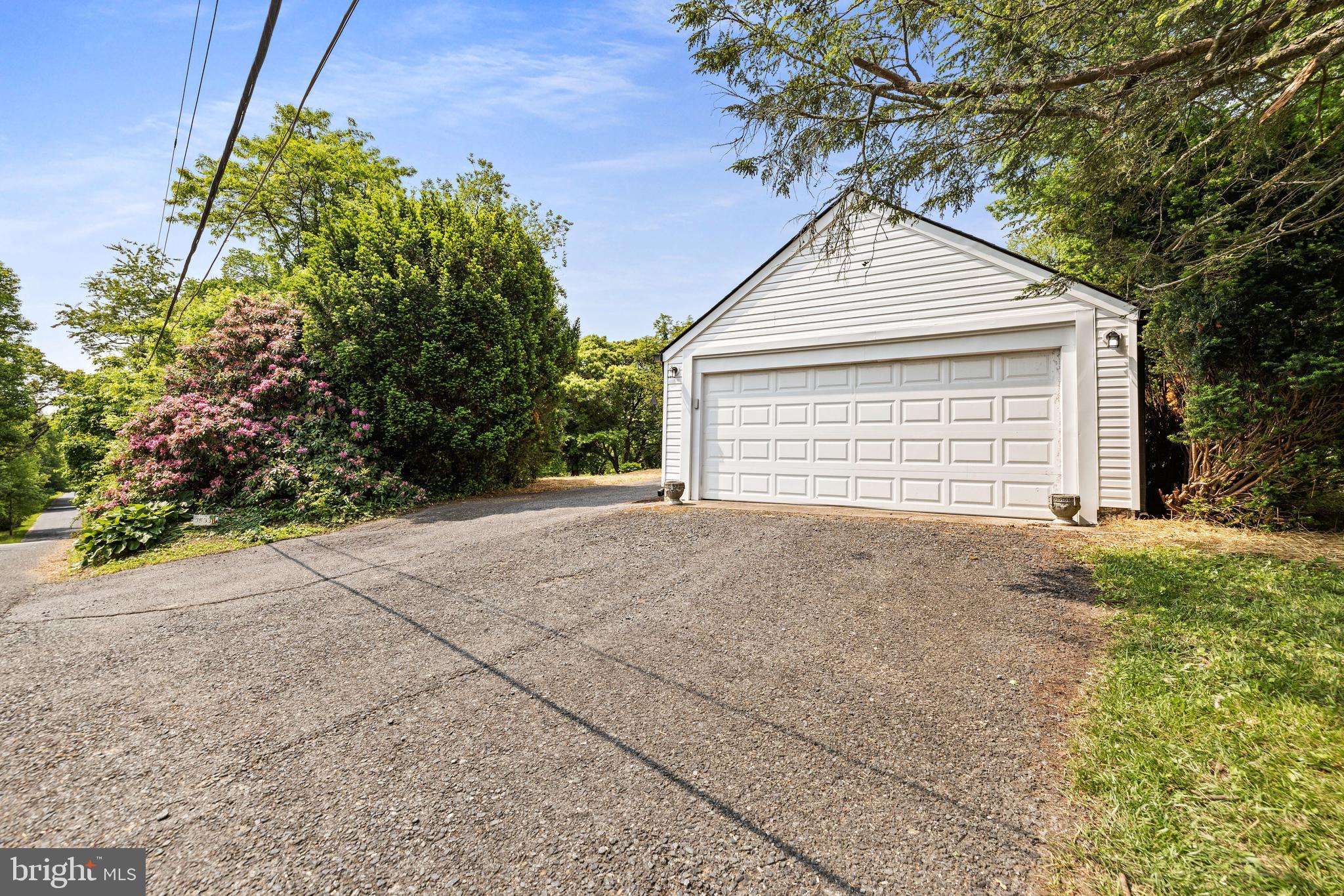 3533 Stansbury Mill Road Phoenix, MD 21131 - Photo 46 of 47 a view of backyard and garage