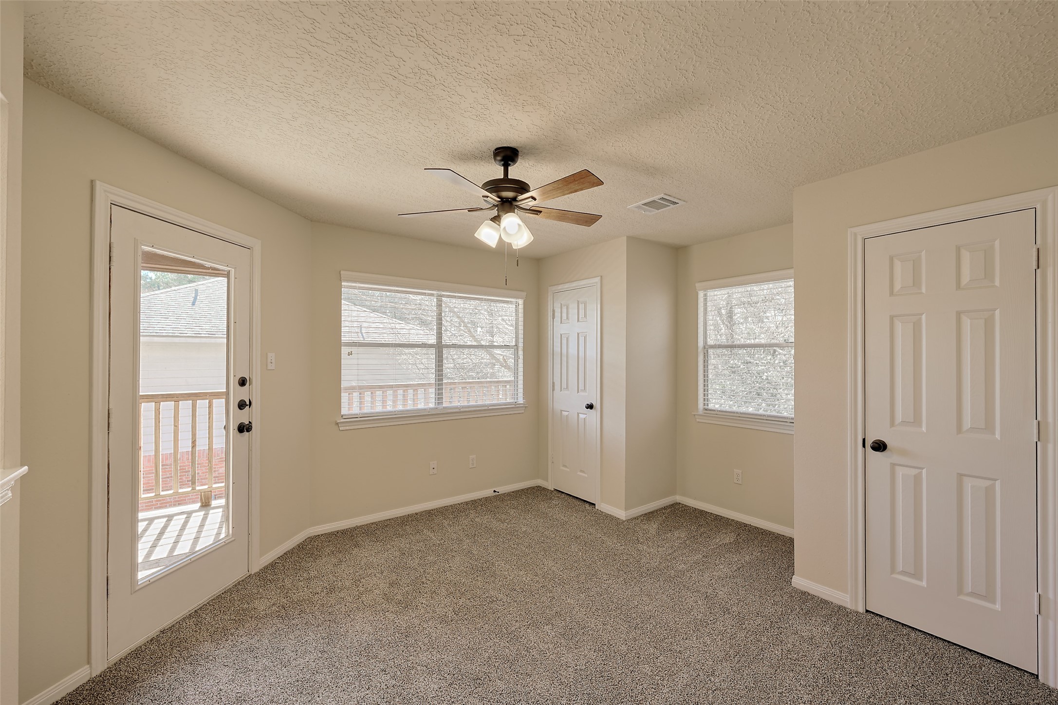 1815 Tickner Street Conroe, TX 77301 - Photo 26 of 36